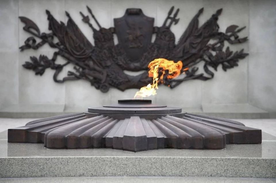 ������� ������: � ������-�������������� ������ �������� ������ � �������� ���� �������� ����� � ������� ����