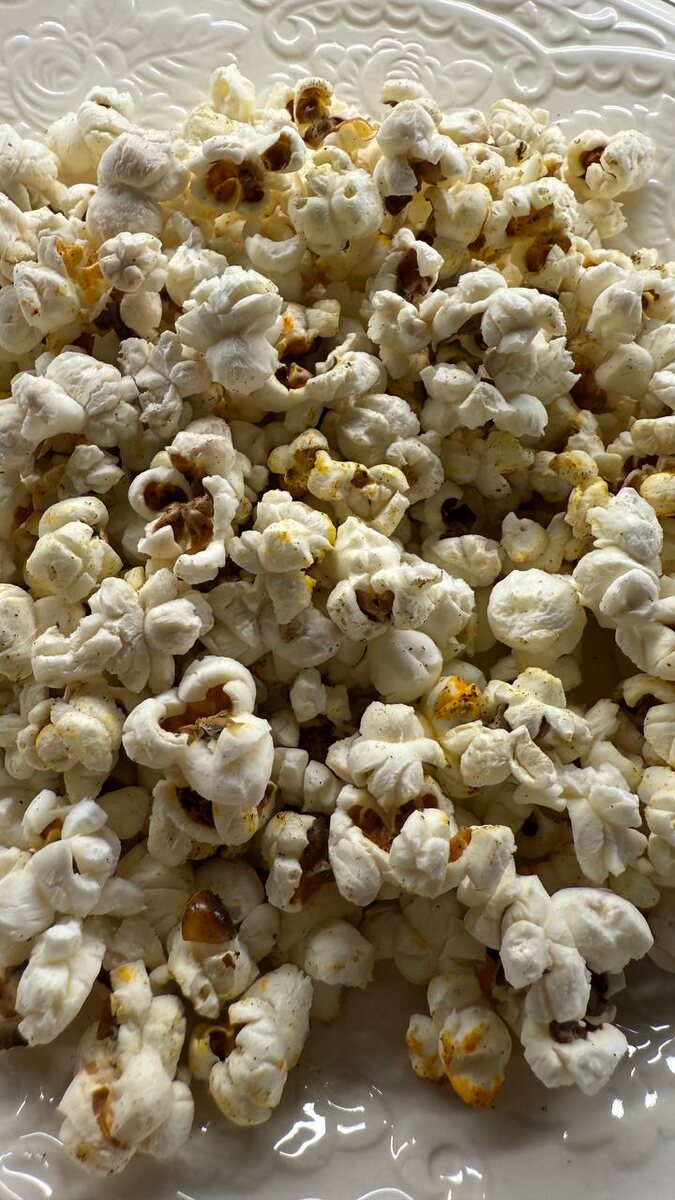 Попкорн: полезный перекус или кулинарный враг?