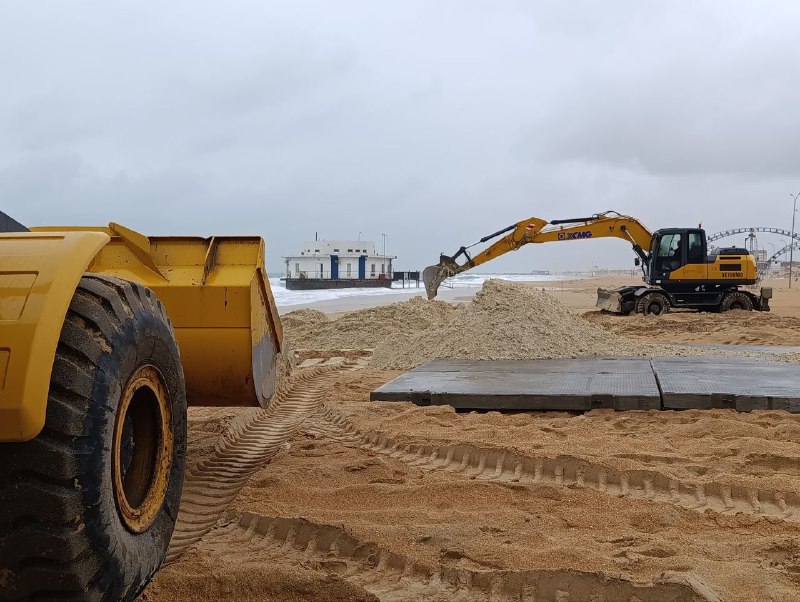 В Анапе приступили к следующему этапу восстановления пляжей В Анапе приступили к следующему этапу восстановления пляжей