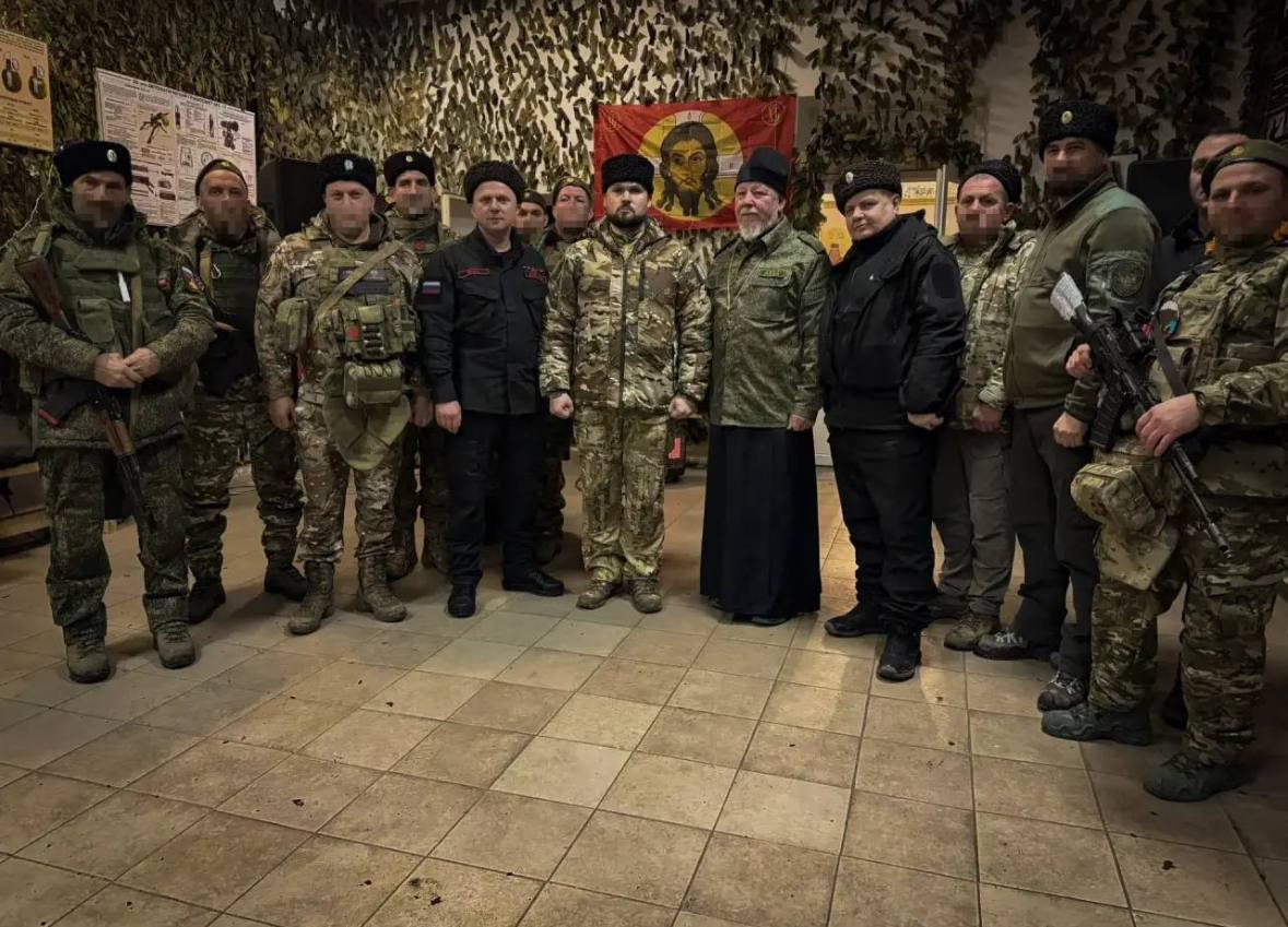 Вице-губернатор Александр Агибалов в зоне СВО посетил расположение добровольческих отрядов БАРС Кубанского казачьего войска Вице-губернатор Александр Агибалов в зоне СВО посетил расположение добровольческих отрядов БАРС Кубанского казачьего войска