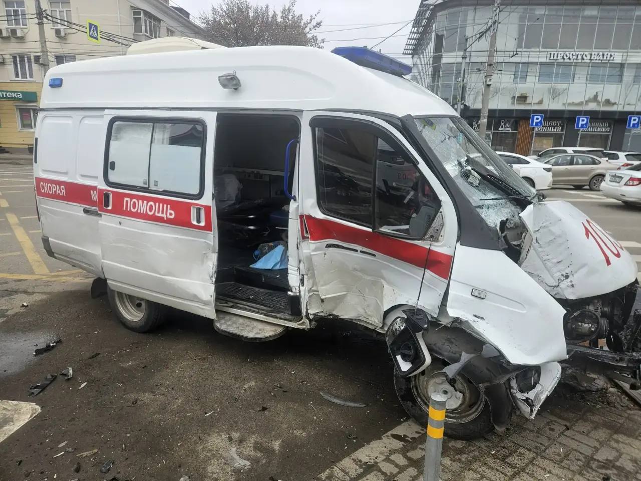 В результате ДТП на улице Северной пострадали четыре человека В результате ДТП на улице Северной пострадали четыре человека