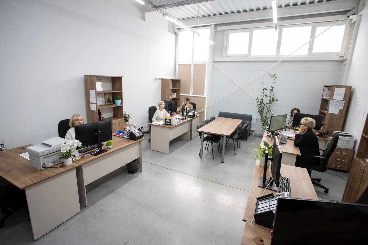 Светлана Маслова посетила анапское отделение фонда «Защитники Отечества» и Центр развития гражданского общества «Вектор» Светлана Маслова посетила анапское отделение фонда «Защитники Отечества» и Центр развития гражданского общества «Вектор»