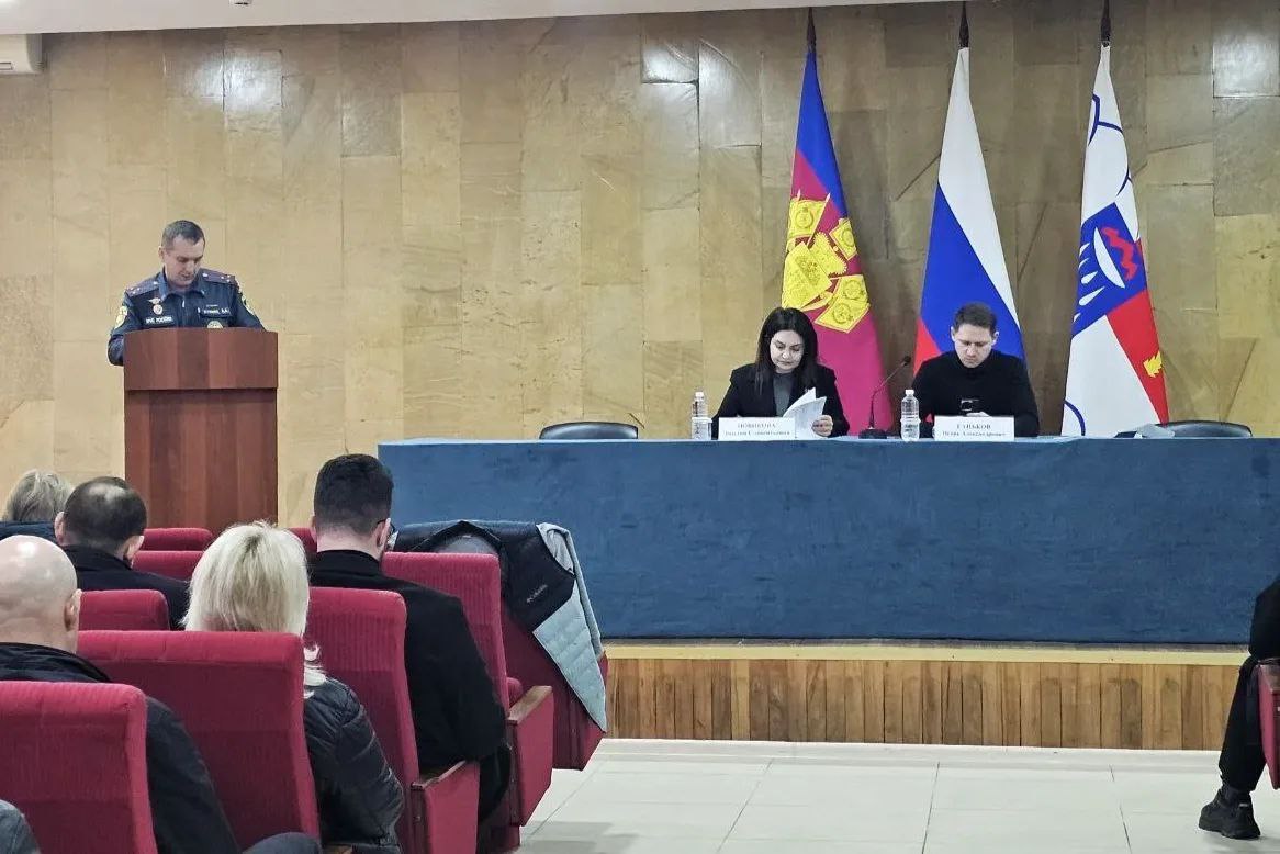 В Сочи прошла встреча с жителями микрорайона Благодать В Сочи прошла встреча с жителями микрорайона Благодать