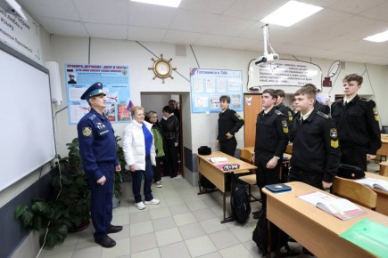 Светлана Маслова провела рабочий объезд Приморского сельского округа