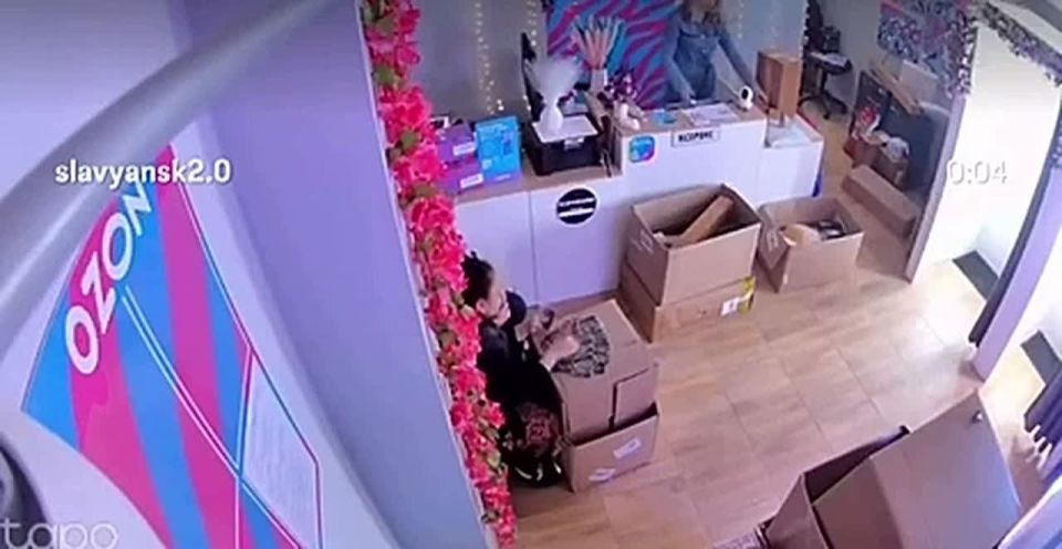 "Позолоти ручку, скажу что было, что будет, какие скидки тебя ждут"