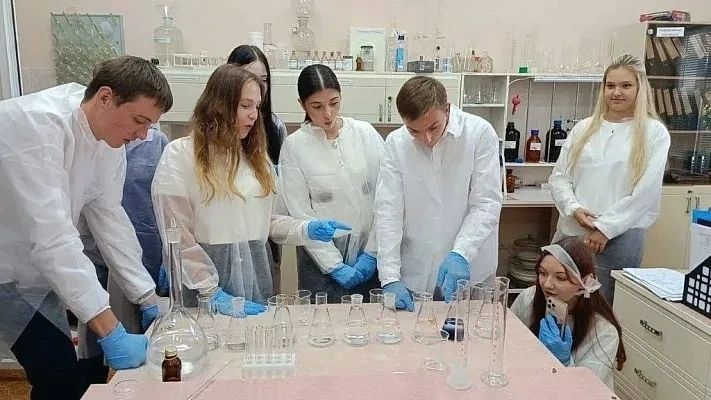 � ���� �������� ������������� ������� � ����������� �������� � �������� ������