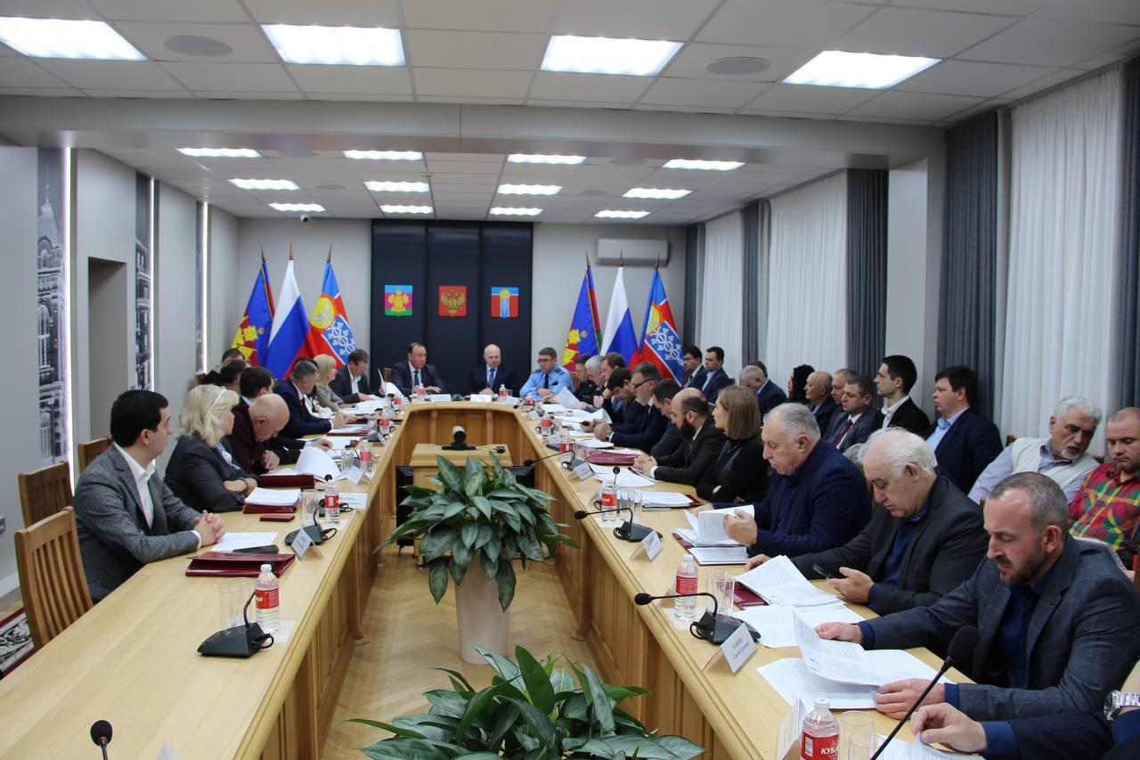 Прокуратурой г. Армавира принято участие в заседании очередной сессии Армавирской городской Думы Прокуратурой г. Армавира принято участие в заседании очередной сессии Армавирской городской Думы