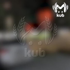 "Между домами летит! Е**аа!"