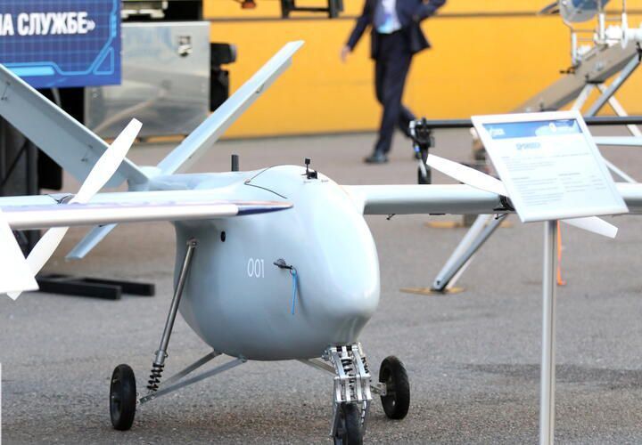 Этой ночью дежурные средства ПВО перехватили и уничтожили 72 украинских беспилотных летательных аппарата самолётного типа, сообщила "Живая Кубань"