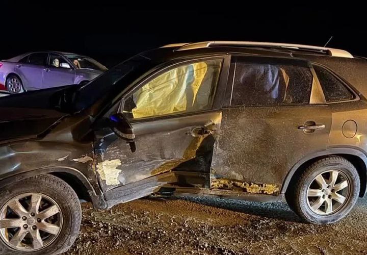 В Гулькевичском районе Кубани на дороге погиб молодой парень и пострадали 4 человека, в том числе 17-летняя девушка