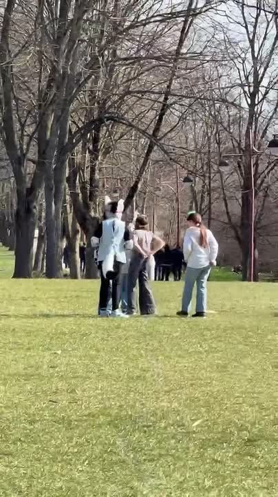 - � �����, ��� ������! � ��� ����������!