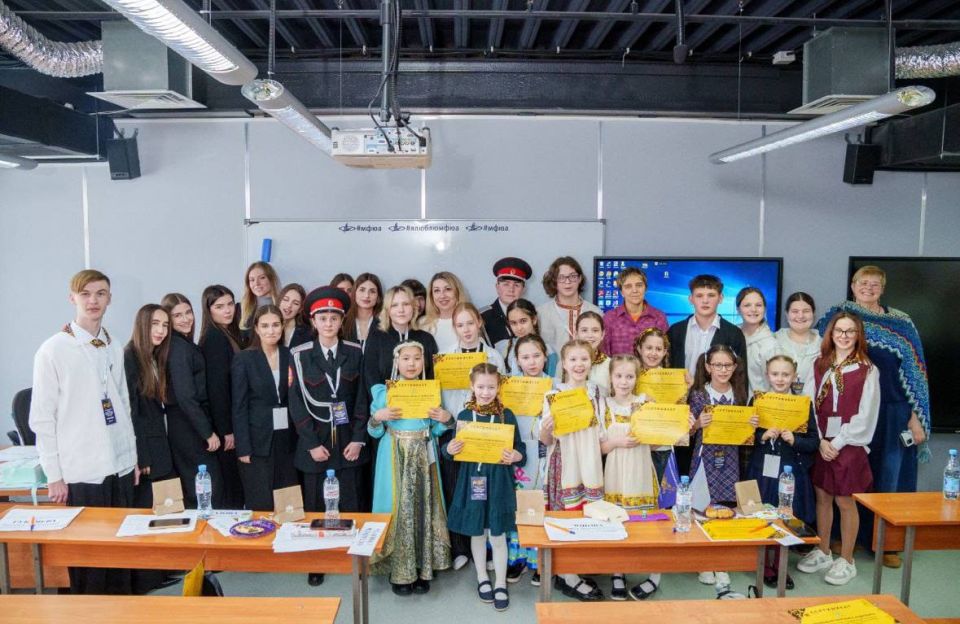 Новороссийцы успешно представили свои проекты на Международном конкурсе «Туристический код моей страны, города, посёлка, района PRO-туризм»