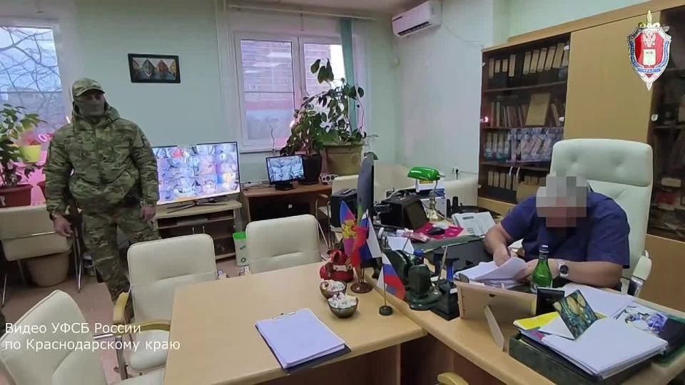 В Краснодаре арестовали главного врача краевого Центра по борьбе со СПИДом Валерия Кулагина