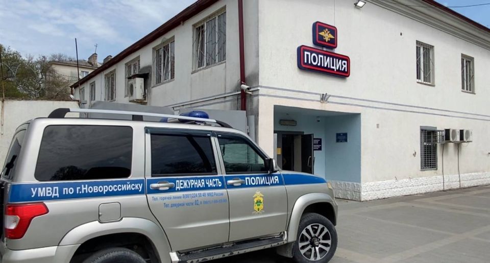 Новороссийские полицейские задержали подозреваемого в серии краж из магазинов