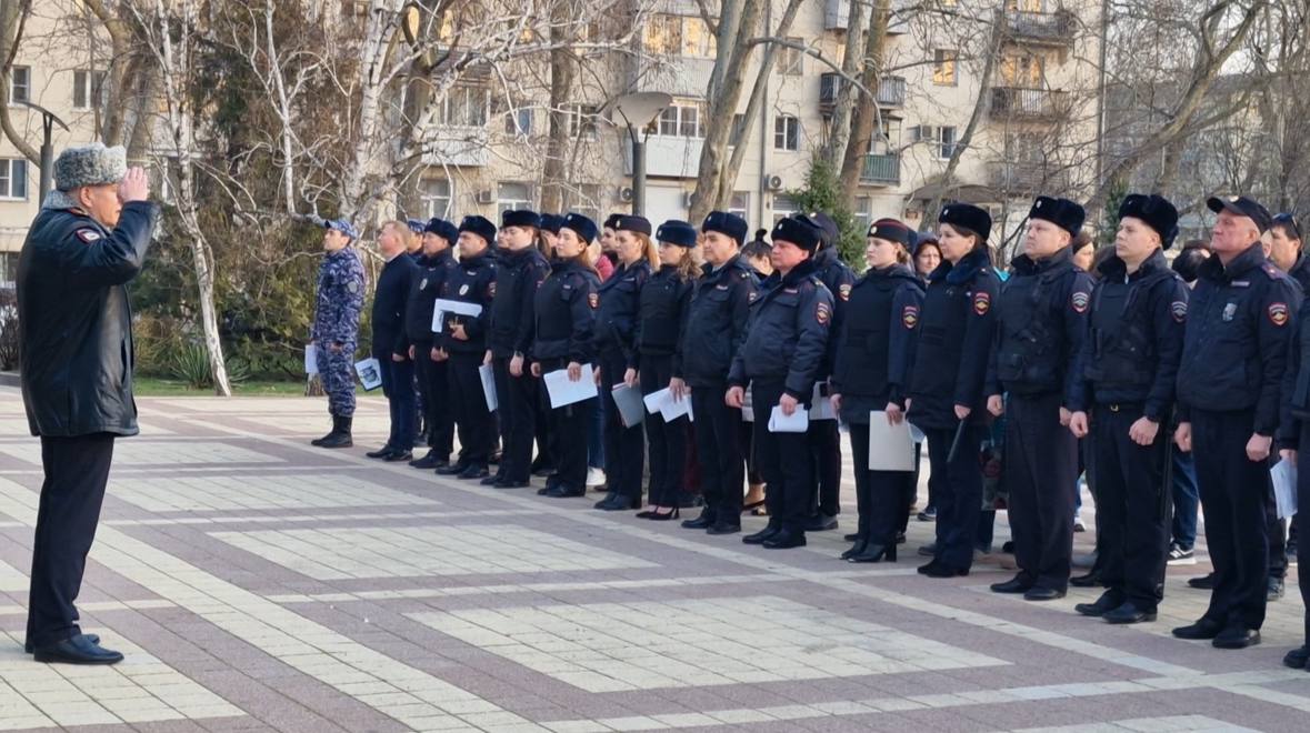 Новороссийские полицейские провели профилактическое мероприятие по соблюдению краевого «детского» закона