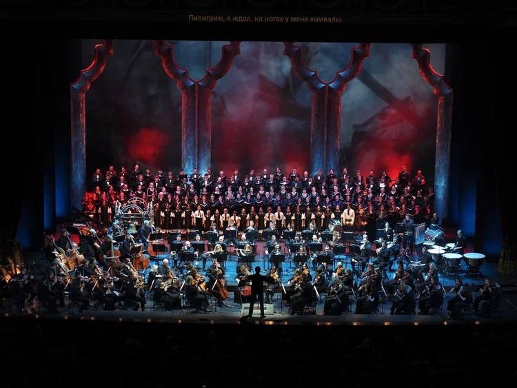 Премьера масштабного авторского проекта Вячеслава Стародубцева «Вехи земли Русской» с размахом состоялась в НОВАТе