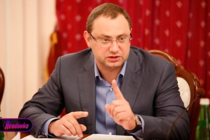 �������� ��������������� ������ ��������� �� ���� � ������������� � ����� ������� �������