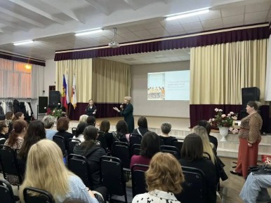 Сотрудники ПДН Калининского сельского поселения рассказали о рисках дроппинга и зацепинга