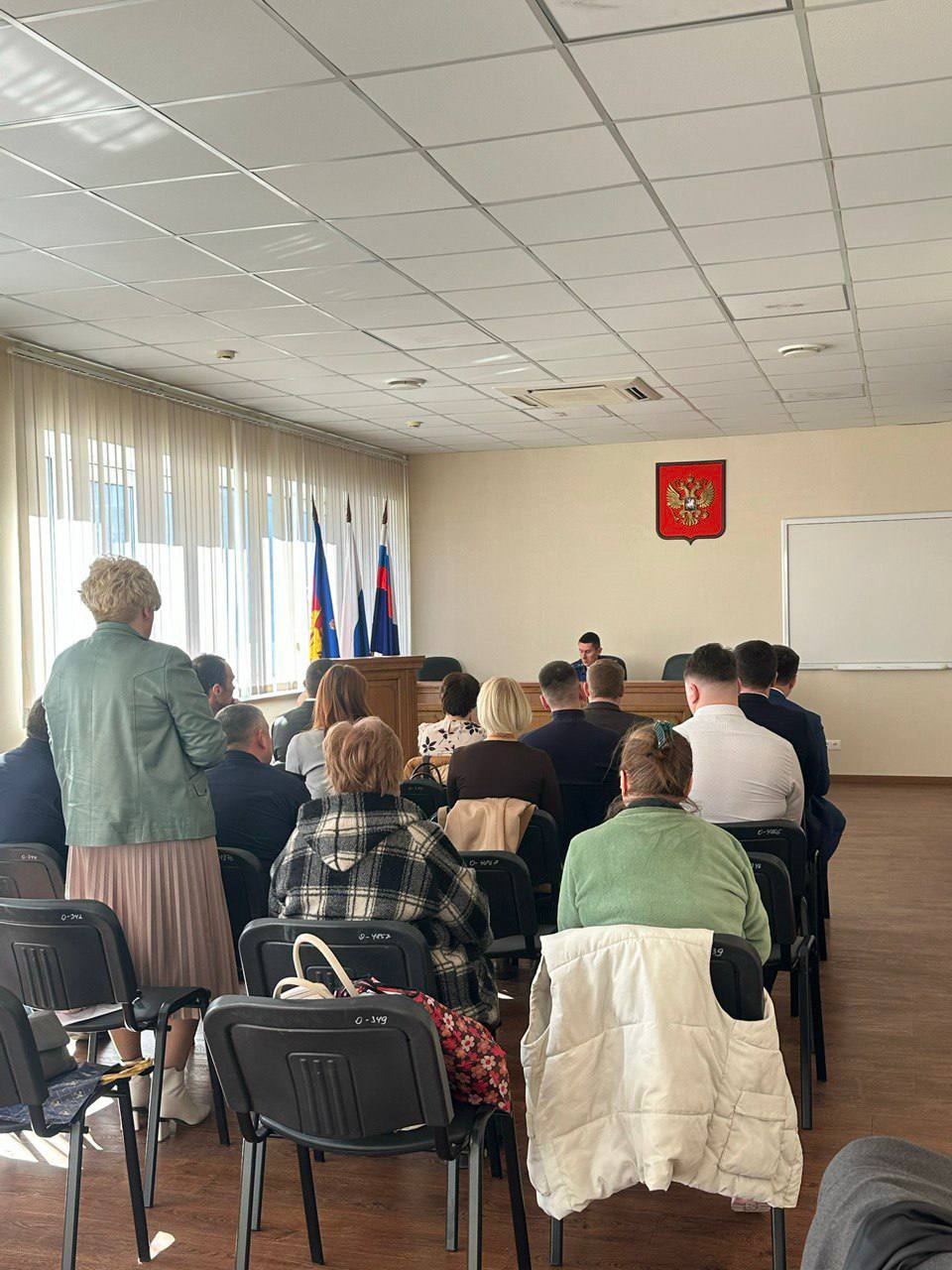 В прокуратуре Прикубанского административного округа г. Краснодара проведено расширенное заседание межведомственной рабочей группы по вопросам исполнения решений судов, вынесенных по искам прокурора