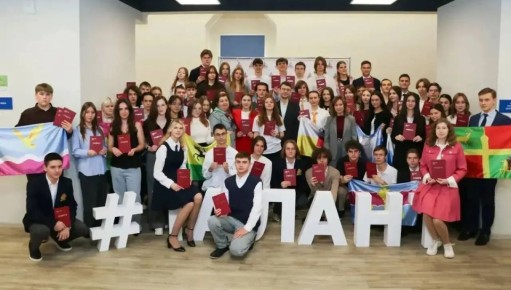 ������� ������: 429 ������������ ����� ������������ � �������� ������������� ����� ������������� ��������� ����������