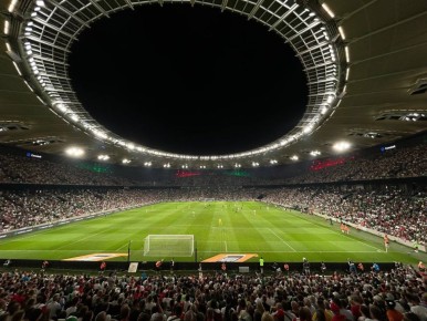 �� ���� ������� ���������� � ����� �ͻ