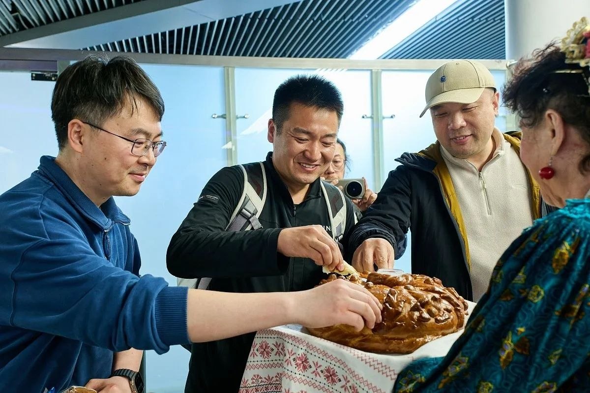 В Сочи стартовал масштабный ознакомительный тур для ведущих китайских туроператоров и блогеров В Сочи стартовал масштабный ознакомительный тур для ведущих китайских туроператоров и блогеров