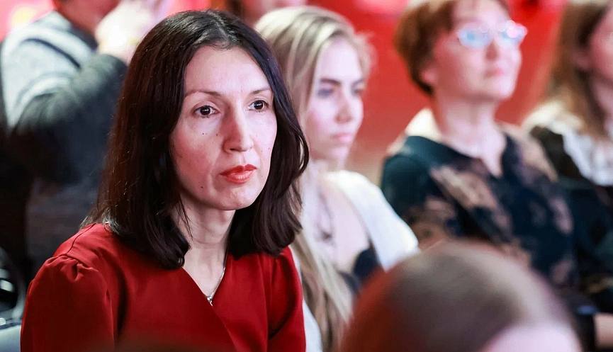 Учитель из Новороссийска покорила жюри Всероссийского конкурса «История России моими глазами» Учитель из Новороссийска покорила жюри Всероссийского конкурса «История России моими глазами»