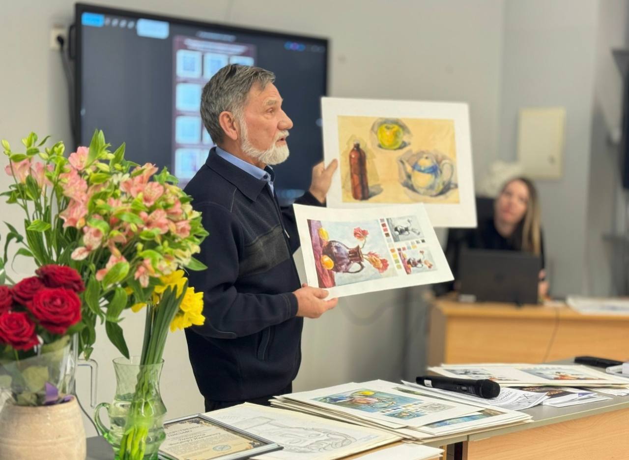 Искусство, которое учит и вдохновляет: в Новороссийске открылась выставка профессора Денисенко «Россия – Родина моя…» Искусство, которое учит и вдохновляет: в Новороссийске открылась выставка профессора Денисенко «Россия – Родина моя…»