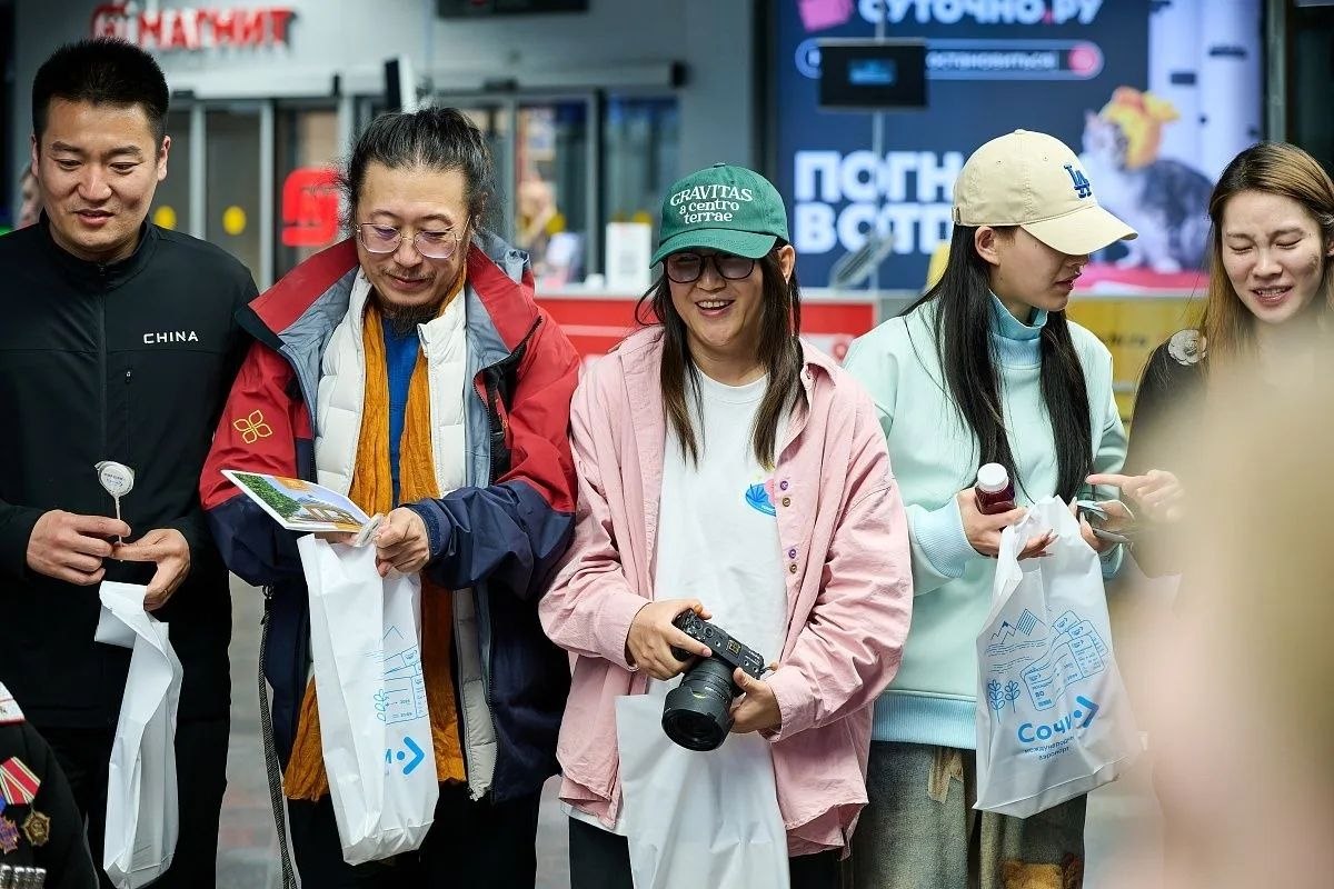 В Сочи стартовал масштабный ознакомительный тур для ведущих китайских туроператоров и блогеров В Сочи стартовал масштабный ознакомительный тур для ведущих китайских туроператоров и блогеров