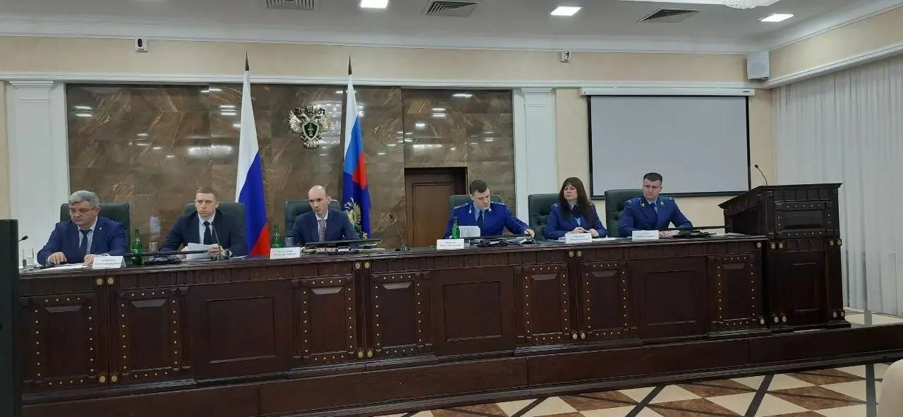 В прокуратуре края состоялось заседание межведомственной рабочей группы по вопросам строительства образовательных организаций
