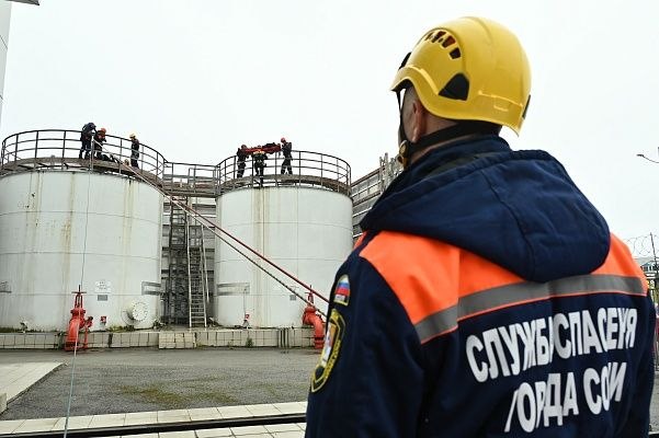 На объекте электроэнергетики Сочинских электрических сетей прошли учения по отработке действий при угрозе и ликвидации техногенной ЧС