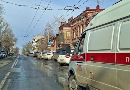 В Новороссийске водитель «Ниссана» был привлечен к административной ответственности за то, что не пропустил автомобиль скорой помощи с включенными спецсигналами, пишет издание "Живая Кубань"