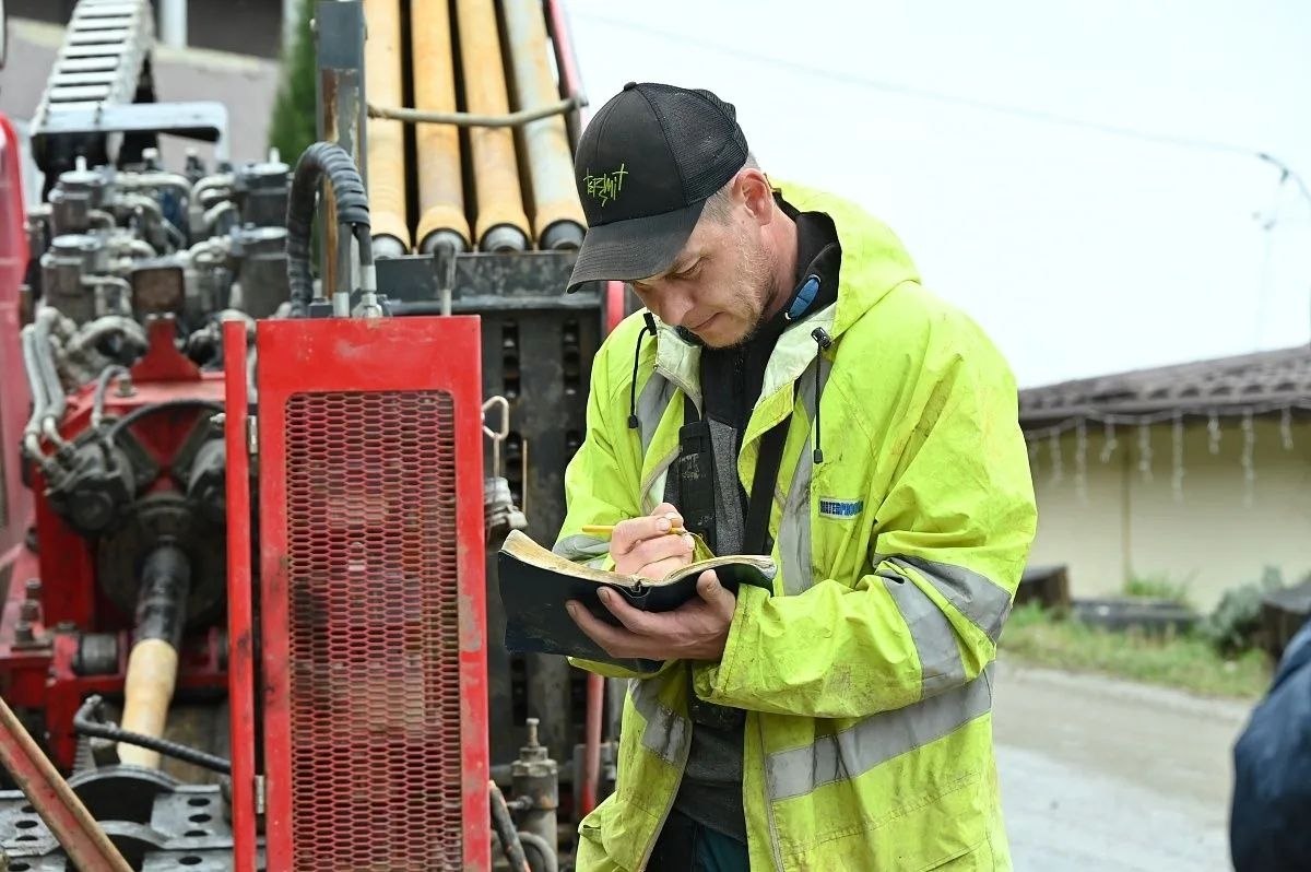 В Сочи идет строительство третьей очереди газопровода для поселка Лоо В Сочи идет строительство третьей очереди газопровода для поселка Лоо