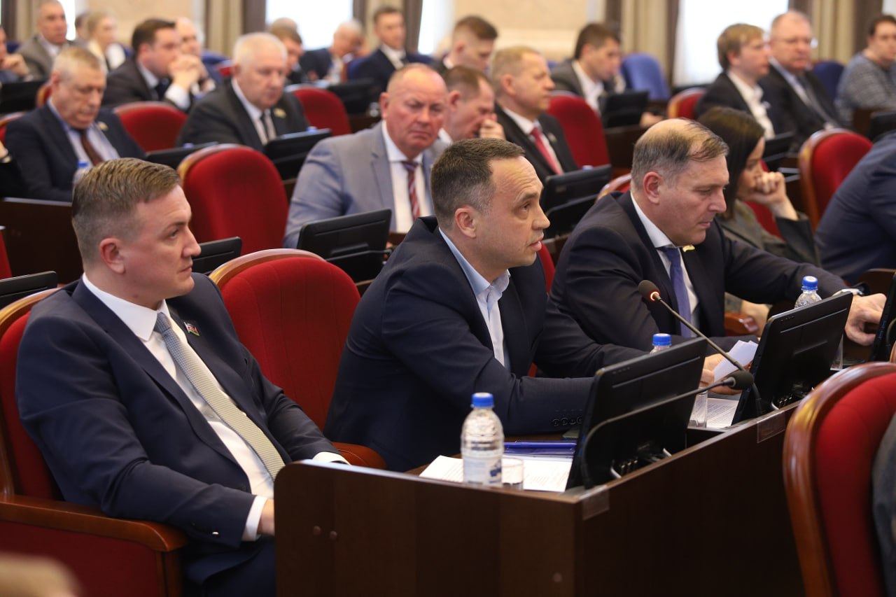 Вениамин Кондратьев: На различные меры социальной поддержки в 2026 году направим 59,4 миллиарда рублей Вениамин Кондратьев: На различные меры социальной поддержки в 2026 году направим 59,4 миллиарда рублей