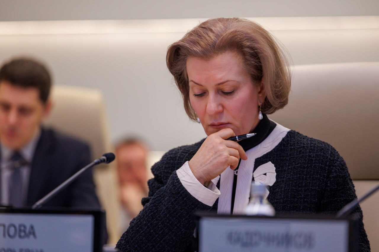 Виталий Савельев: Восстановление пострадавших от разлива мазута пляжей необходимо завершить к 1 июня Виталий Савельев: Восстановление пострадавших от разлива мазута пляжей необходимо завершить к 1 июня