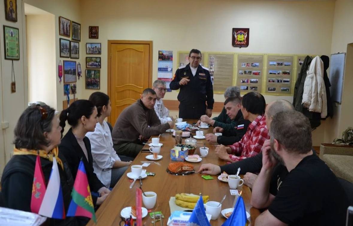 В Новороссийске для школьников, студентов и курсантов казаки организовали показы фильма «Настоящие» и встречи со съемочной группой В Новороссийске для школьников, студентов и курсантов казаки организовали показы фильма «Настоящие» и встречи со съемочной группой