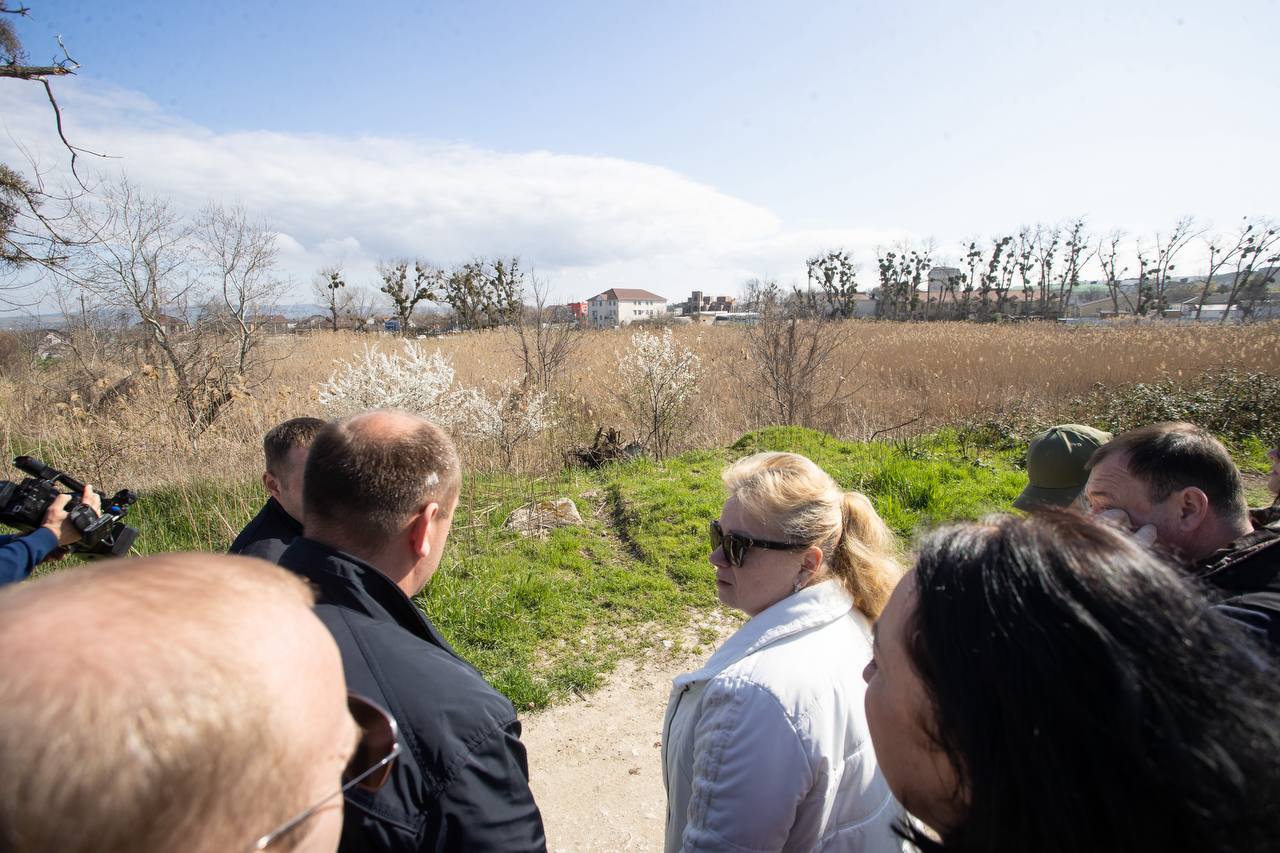 Светлана Маслова посетила соцобъекты Анапского сельского округа Светлана Маслова посетила соцобъекты Анапского сельского округа