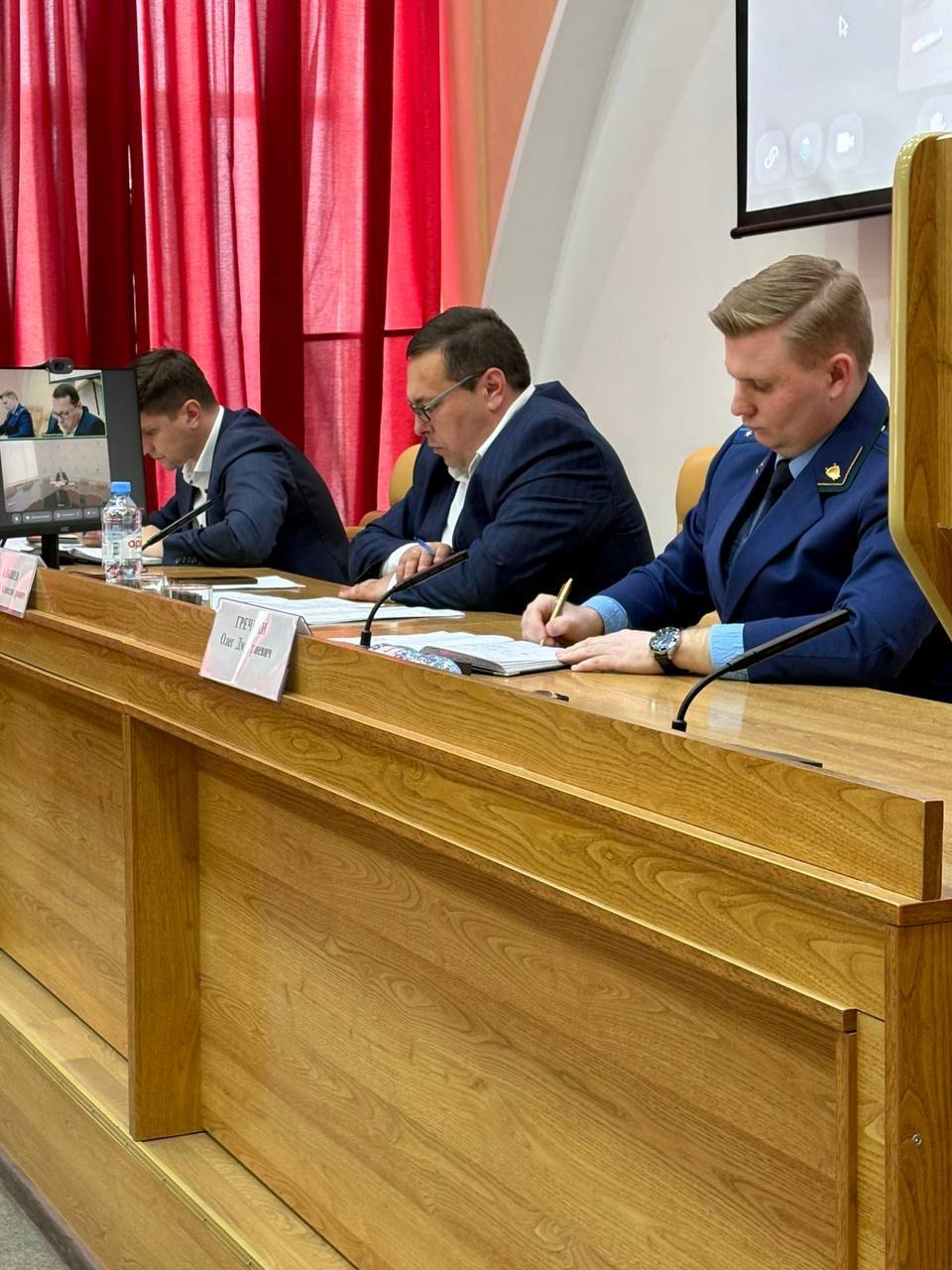 Прокуратурой Северского района принято участие в заседании комиссии администрации МО Северский район по обеспечению безопасности дорожного движения Прокуратурой Северского района принято участие в заседании комиссии администрации МО Северский район по обеспечению безопасности дорожного движения