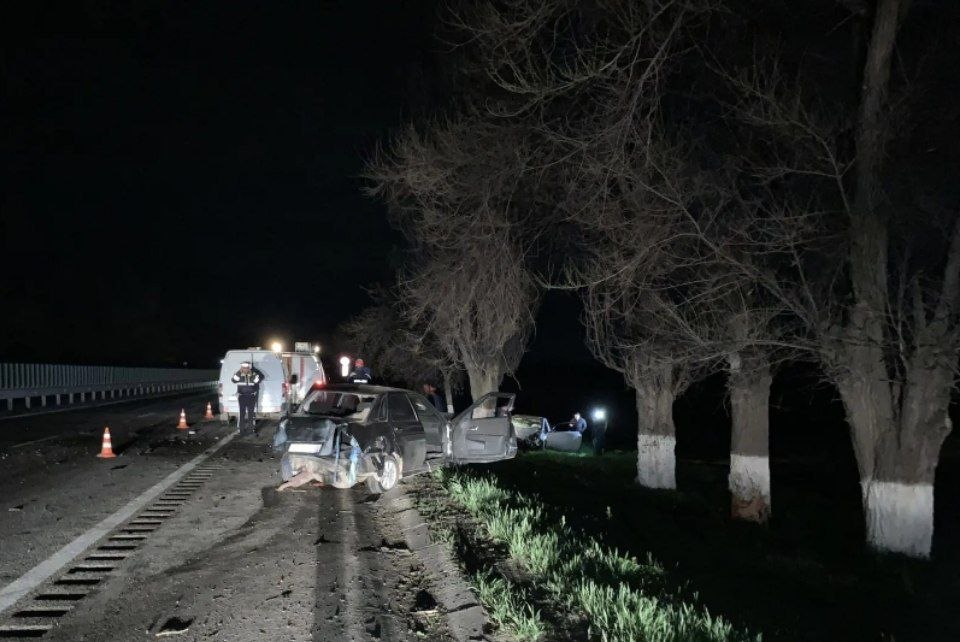 Младенец и мужчина погибли в ДТП в Армавире Младенец и мужчина погибли в ДТП в Армавире