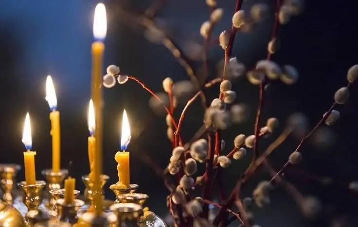 Андрей Прошунин: Сердечно поздравляю всех православных сочинцев и гостей города с Вербным воскресеньем! Пусть этот светлый праздник наполнит ваши дома миром, а сердца – семейным теплом и уютом