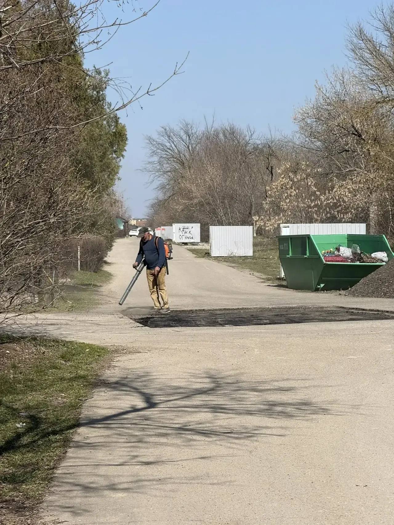 Евгений Наумов: В ближайшее воскресенье Краснодар вместе со всем православным миром встретит светлое Христово Воскресенье, а затем – Радоницу Евгений Наумов: В ближайшее воскресенье Краснодар вместе со всем православным миром встретит светлое Христово Воскресенье, а затем – Радоницу