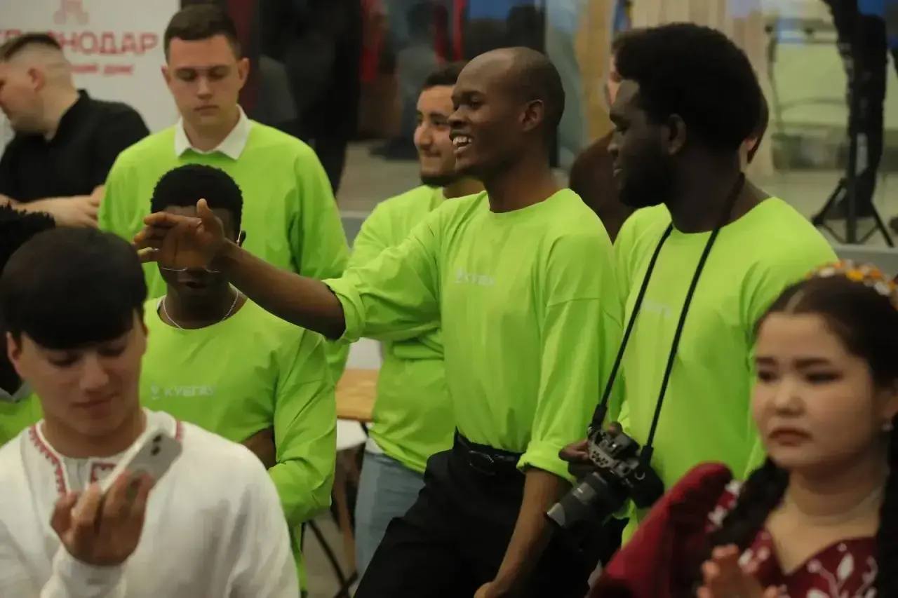 В Краснодаре прошёл фестиваль-форум «ЭТНОмолодость — Краснодар!» В Краснодаре прошёл фестиваль-форум «ЭТНОмолодость — Краснодар!»