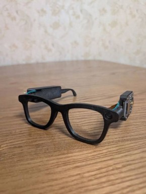 Умные очки для помощи слабовидящим разработал подросток из Новороссийска