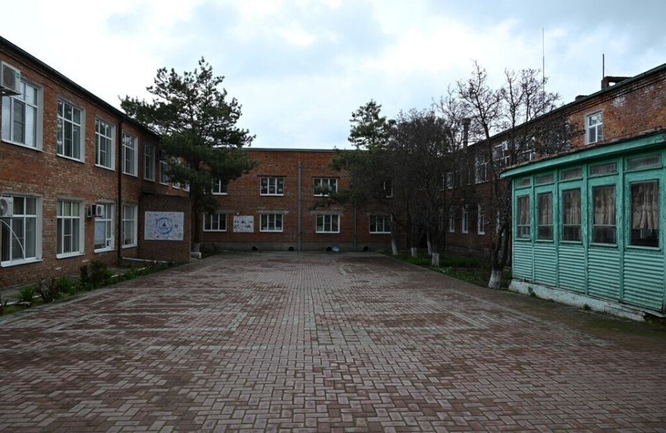 � ������� ���� � 15 ������ ����� ������������� ������