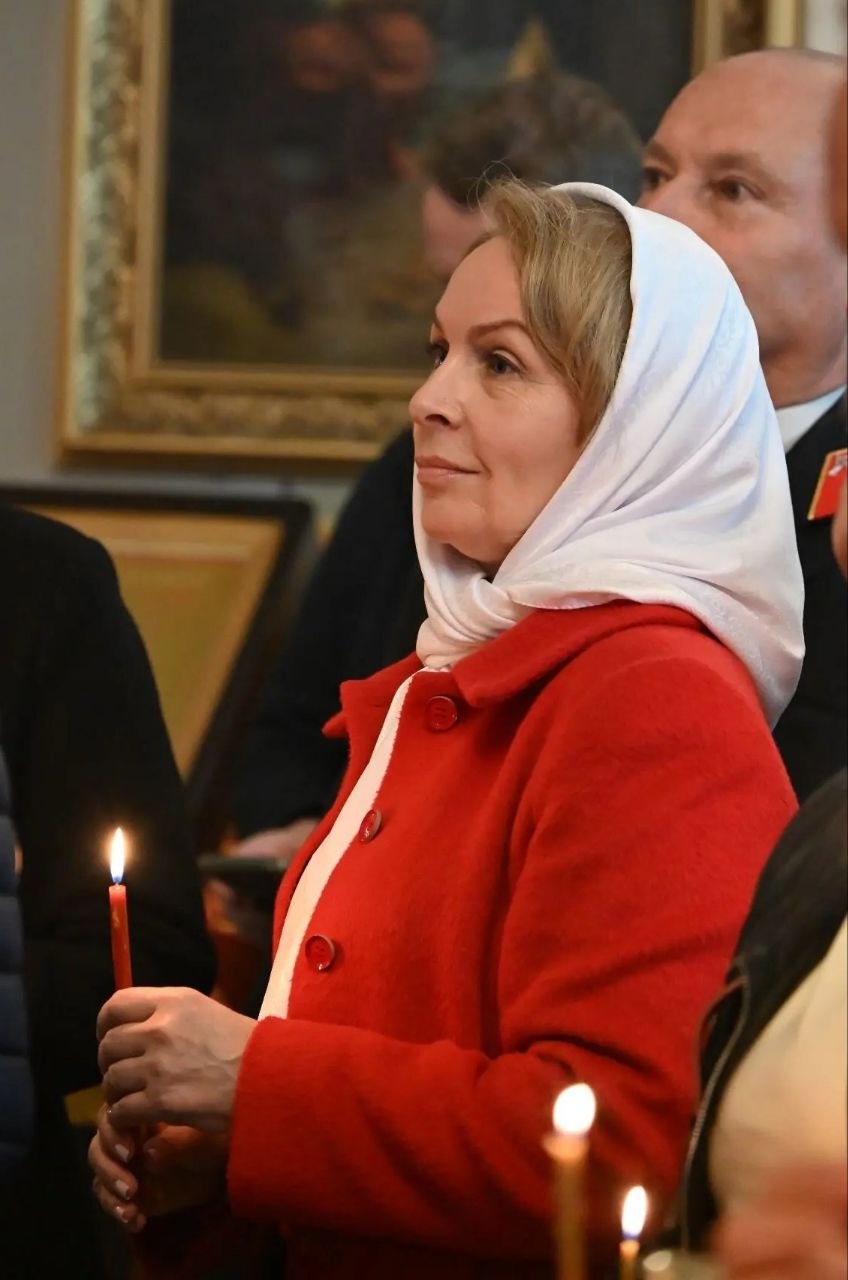 Пасха Христова в кафедральном соборе святителя Николая Чудотворца города Ейска Пасха Христова в кафедральном соборе святителя Николая Чудотворца города Ейска