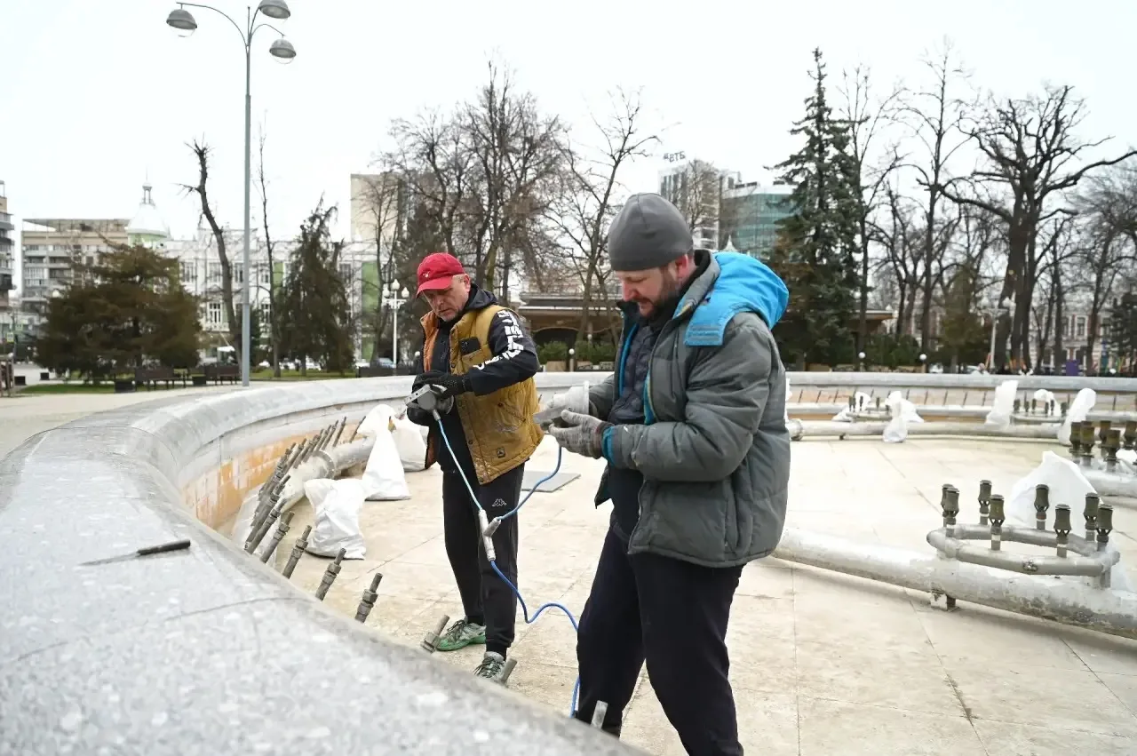 Глава Краснодара Евгений Наумов провёл расширенное аппаратное совещание Глава Краснодара Евгений Наумов провёл расширенное аппаратное совещание