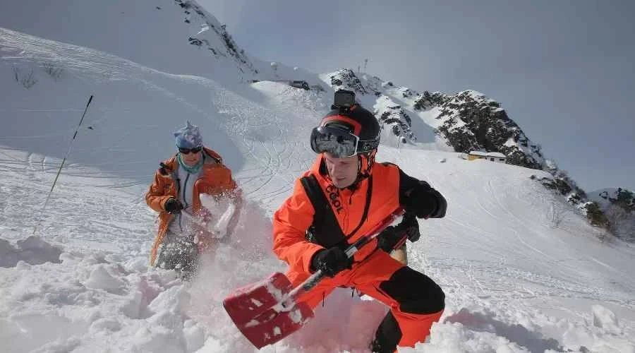 Сочи обучает лавинщиков и горных операторов