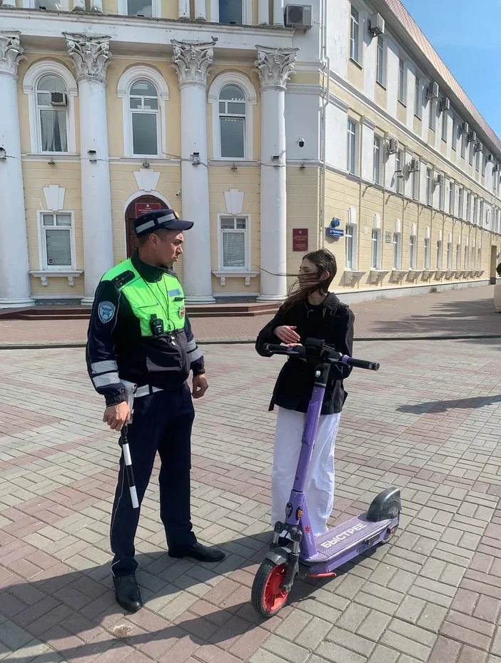 Спешиться на набережной – обязательно Спешиться на набережной – обязательно