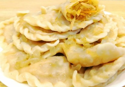 Вареники с тушеной капустой: уютный ужин для всей семьи