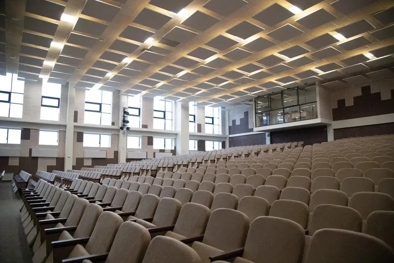 Евгений Наумов: В районе улицы Обрывной завершилось строительство нового социального кластера Евгений Наумов: В районе улицы Обрывной завершилось строительство нового социального кластера